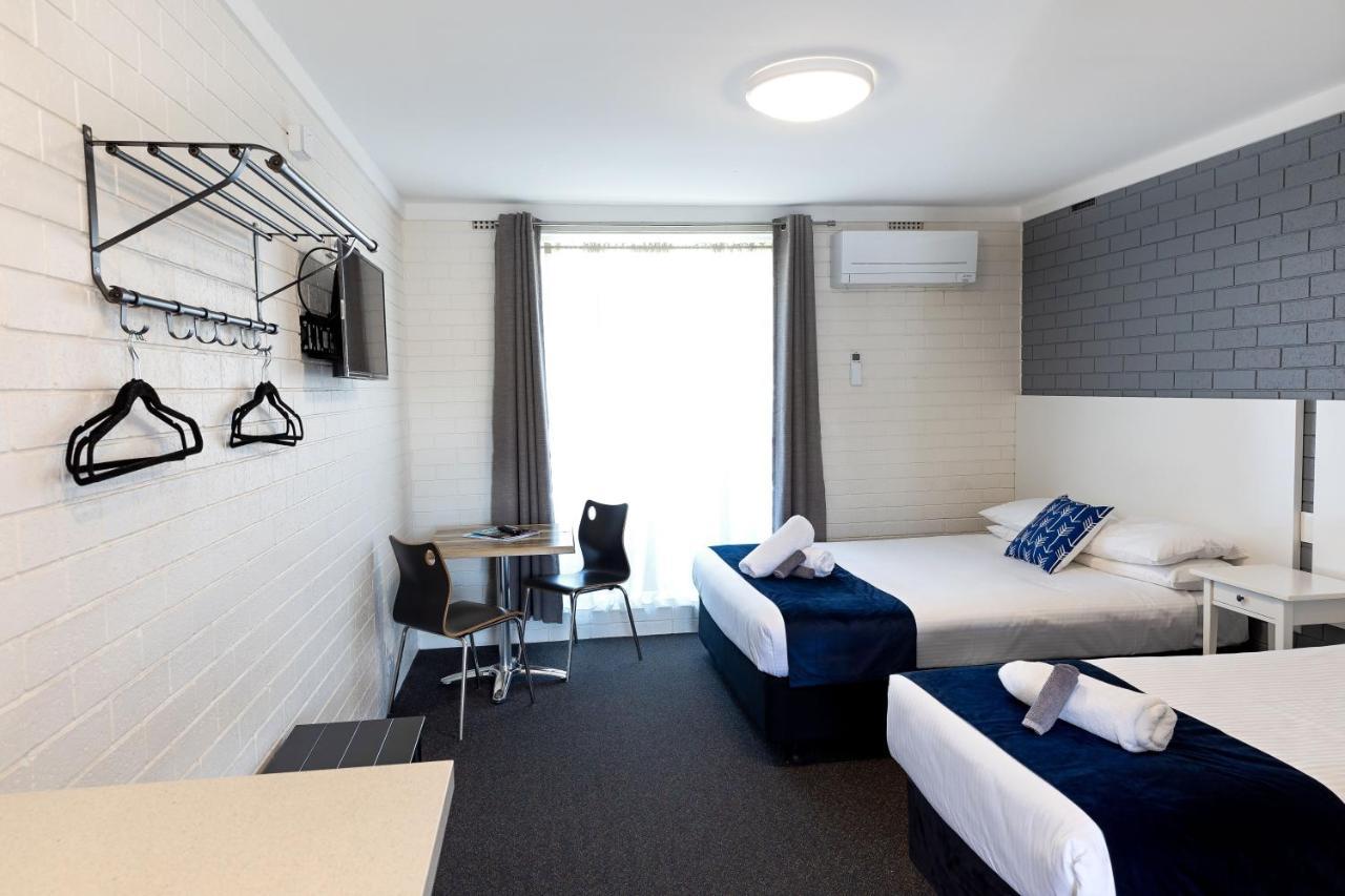The Busselton Motel Exterior foto