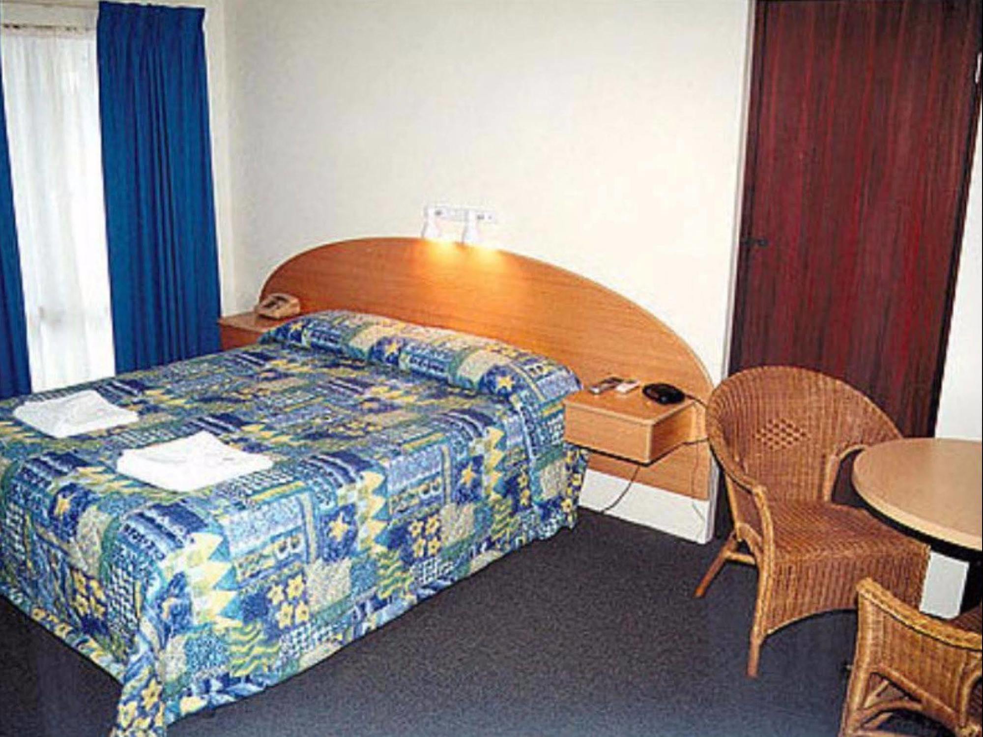 The Busselton Motel Exterior foto